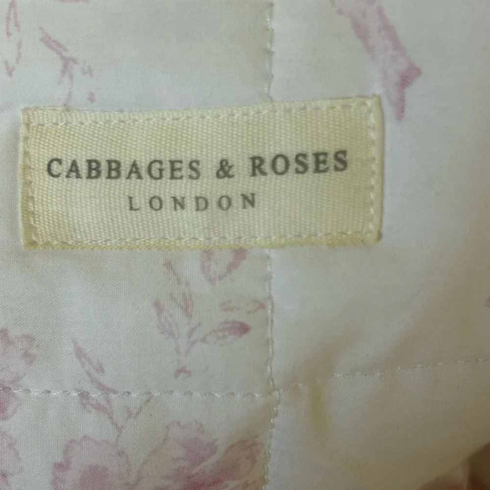 CABBAGES & ROSES Pink Toile Alderney 24” x 24” Euro Shams. Set Of 2. Shams Only